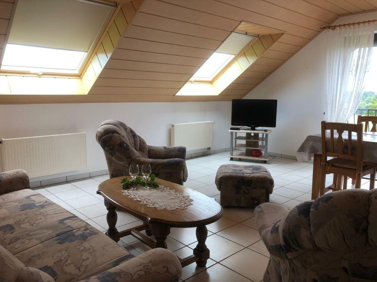 Ferienwohnung Irmgard Ewald Dorsel Bagian luar foto